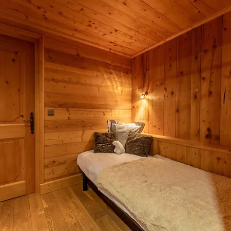 Chalet Les Oyats - In Out Megeve
